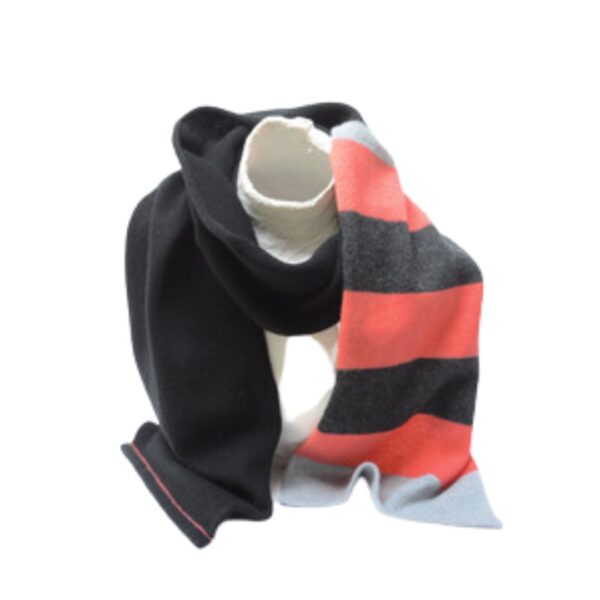 Bullfinch Scarf