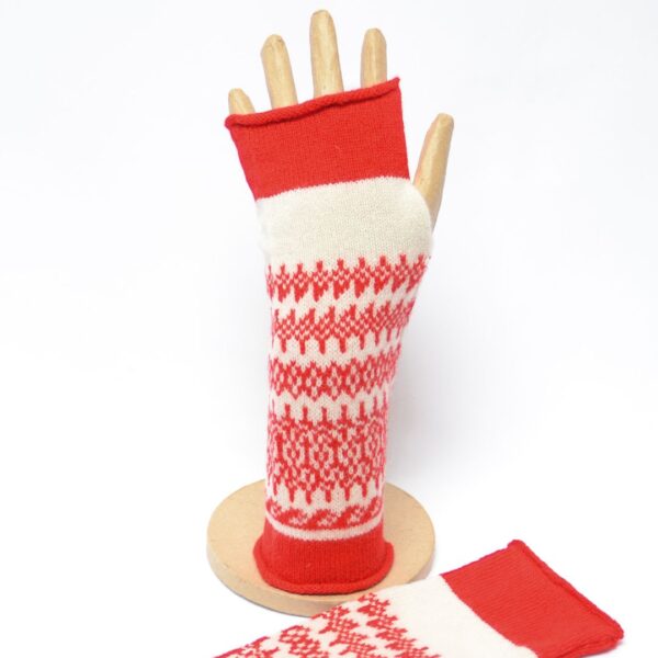 Scandi red Knitmitts