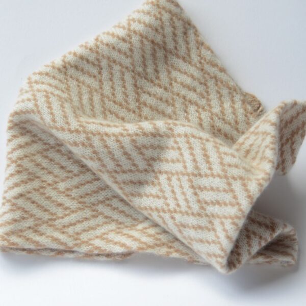 cream and beige cashmere cowl 3