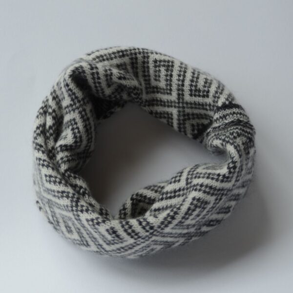 cream and slate grey cashmere cowl 2