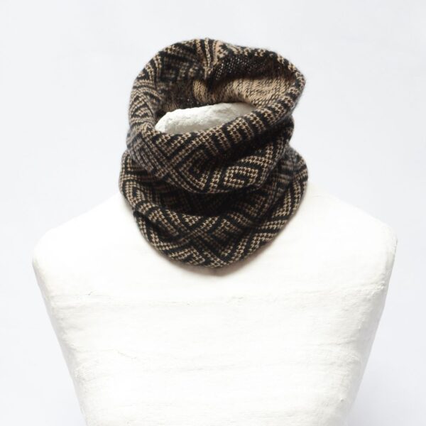 maze cashmere black and camel cowl 1