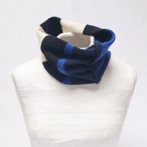 Magpie cowl