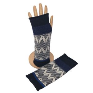 Magpie knitmitts 2